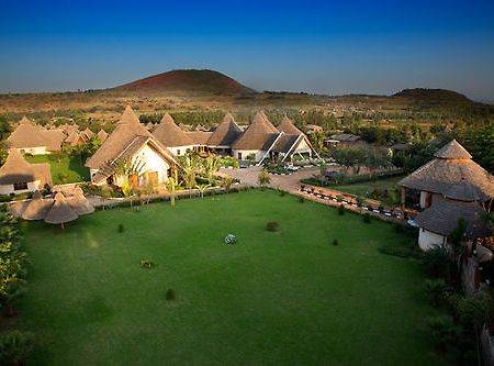 Farm Of Dreams Lodge คาราทู ภายนอก รูปภาพ